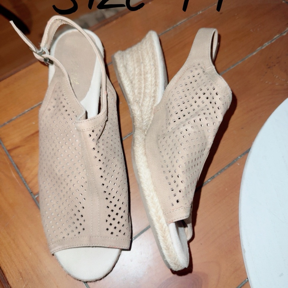 Easy Street Tan Espadrille Wedge Sandals
